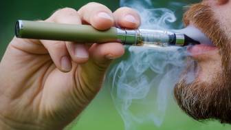 Sind E-Zigaretten gesünder?